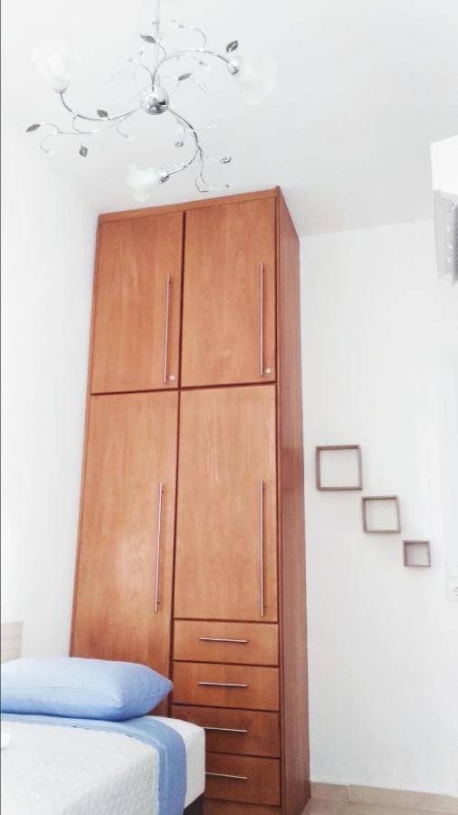 Corinth Precious Apartment מראה חיצוני תמונה